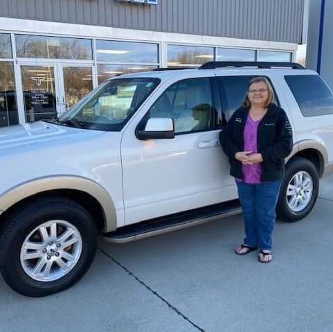 Team Ford customer purchased pre-owned Ford Explorer